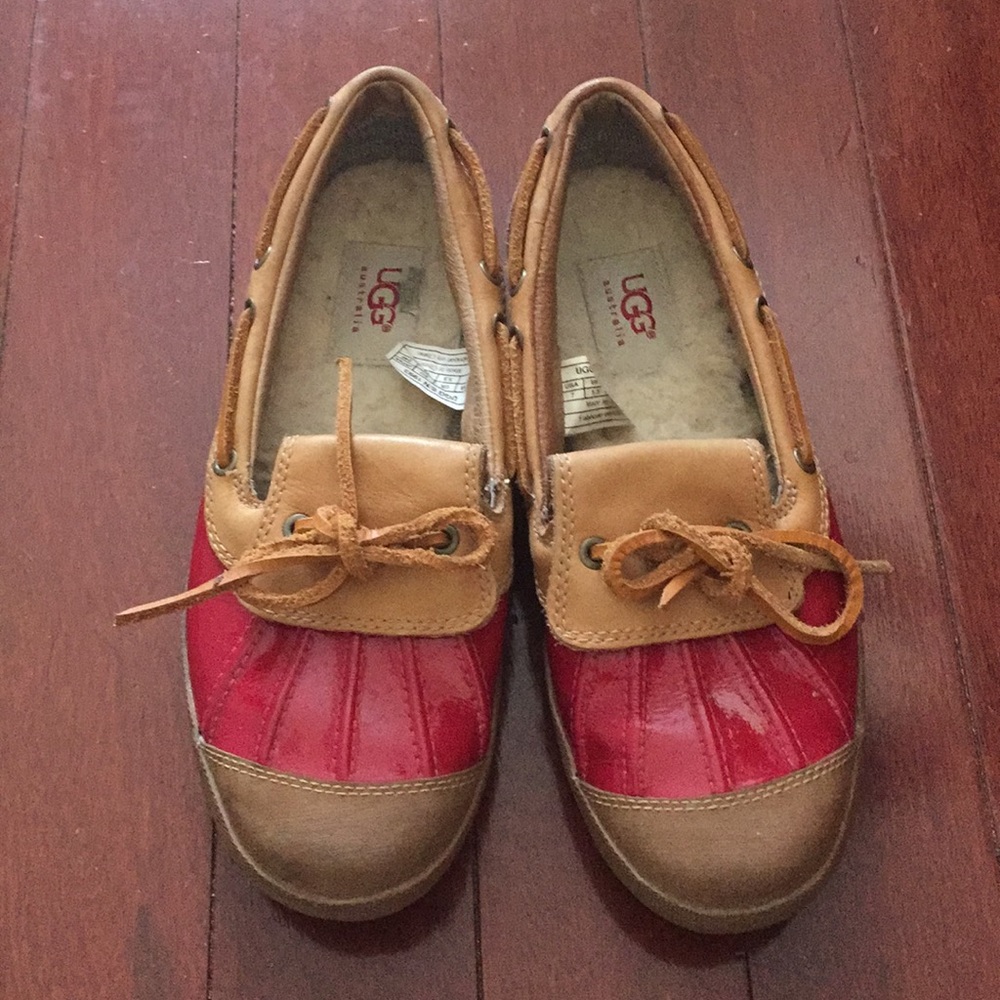 Ugg rain shoes